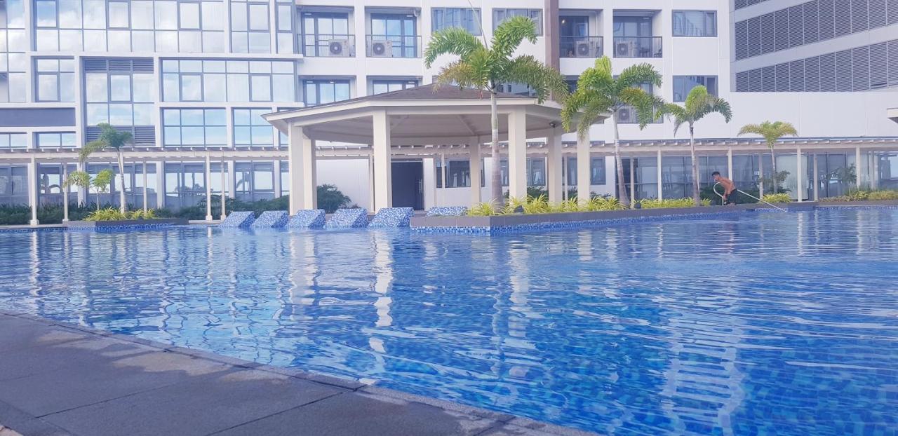 Mactan Newtown - New Modern Condo With Ocean View มักตัน ภายนอก รูปภาพ